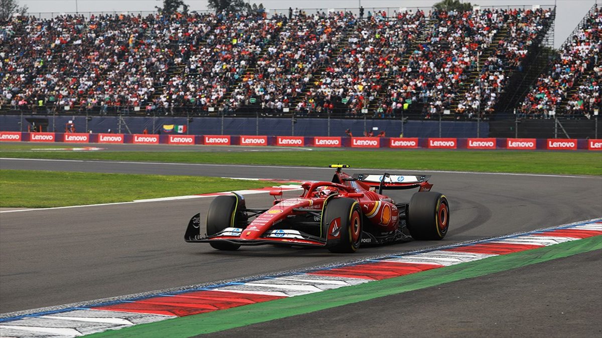 Formula 1'de Meksika Grand Prix'sini Carlos Sainz kazandı