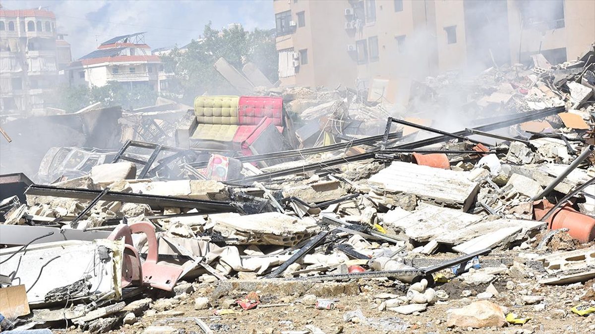 İsrail ordusu Beyrut’un güneyine yeni saldırı düzenledi