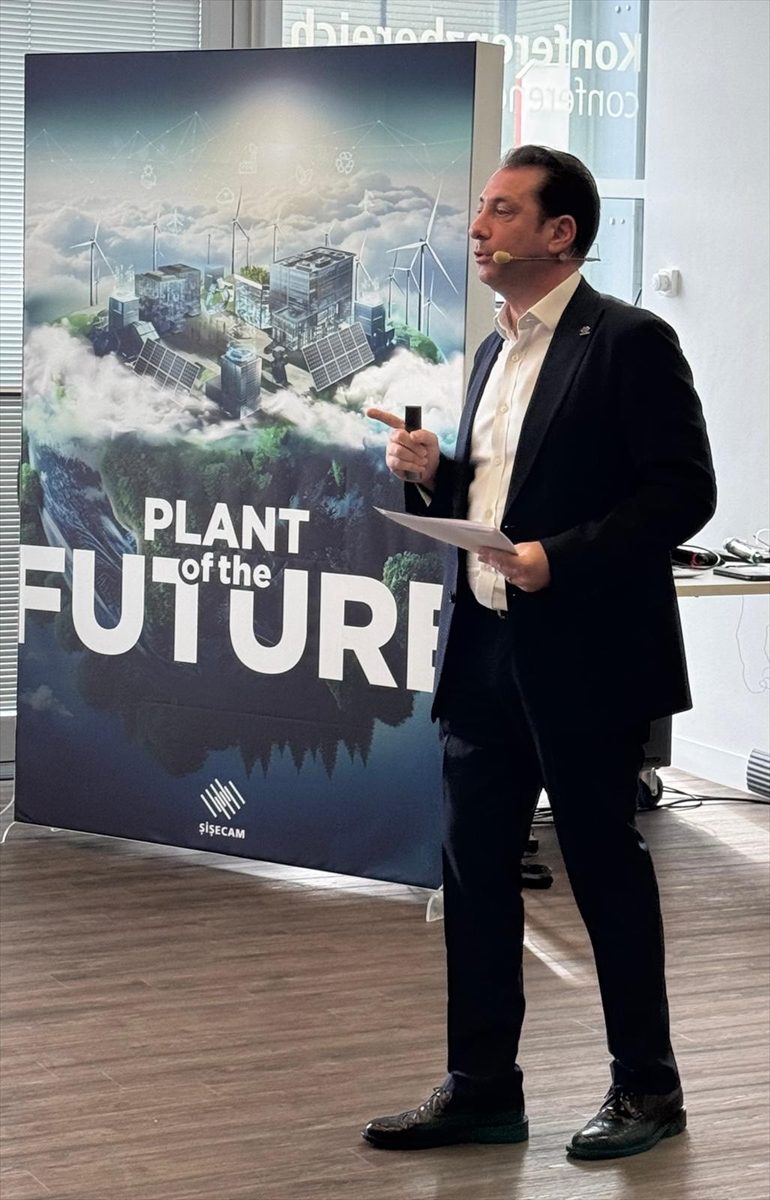 Şişecam, Plant of the Future platformunu Glasstec 2024'te tanıttı