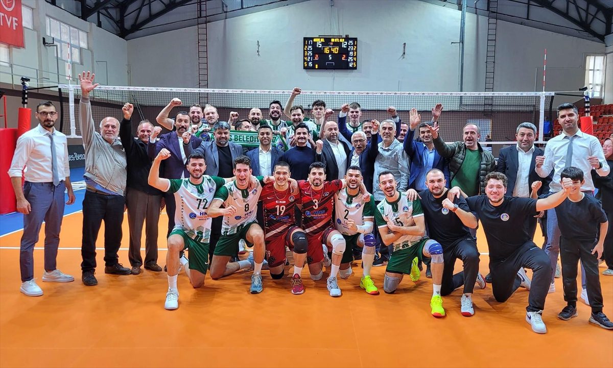 Voleybol: SMS Grup Efeler Ligi