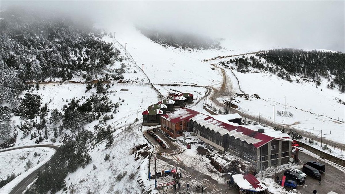 Zigana Kış Sporları ve Turizm Merkezi'nde yeni sezon hazırlıkları tamamlandı