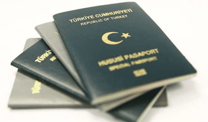 Yeşil Pasaportlu Türkler için AB’ye girişte 'ön vize' şartı başlıyor.